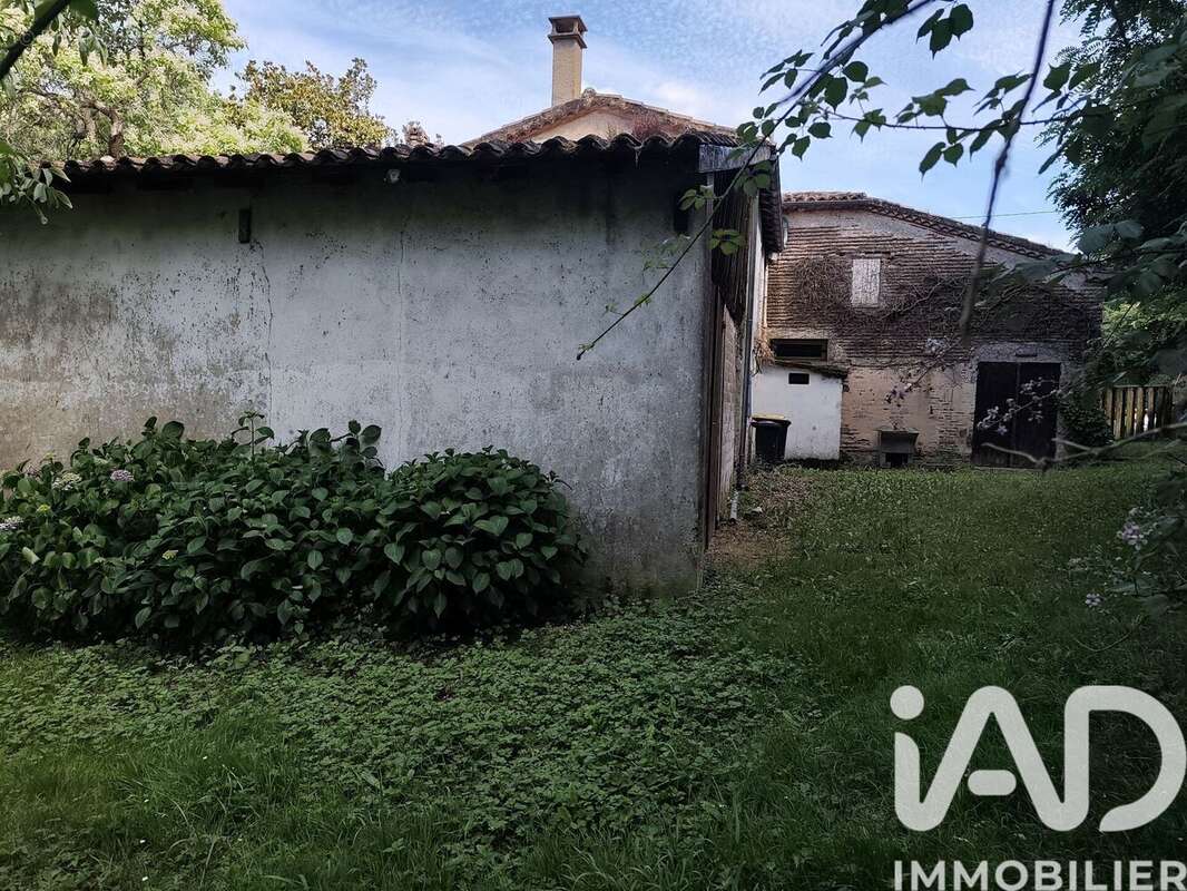 Photo 7 - Maison à VILLETON