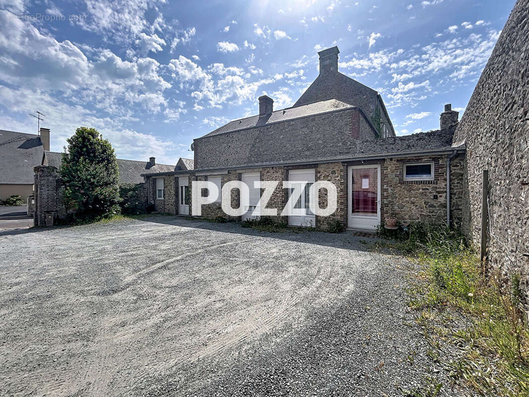 Appartement à AGON-COUTAINVILLE