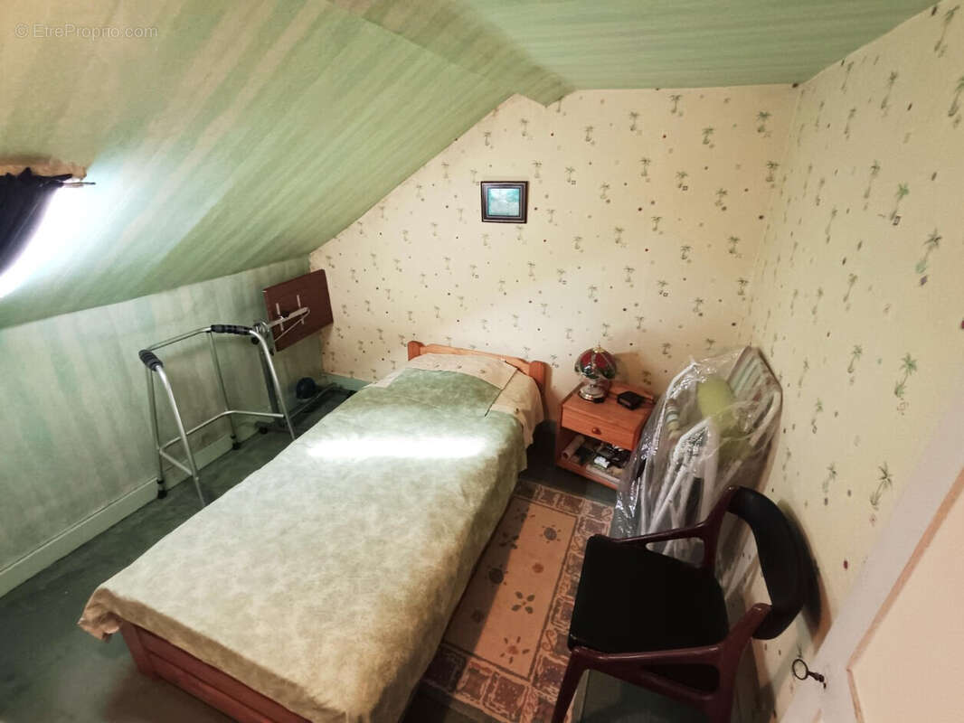Maison 3 chambres + bureau + cour, Saint-Acheul - photo 11