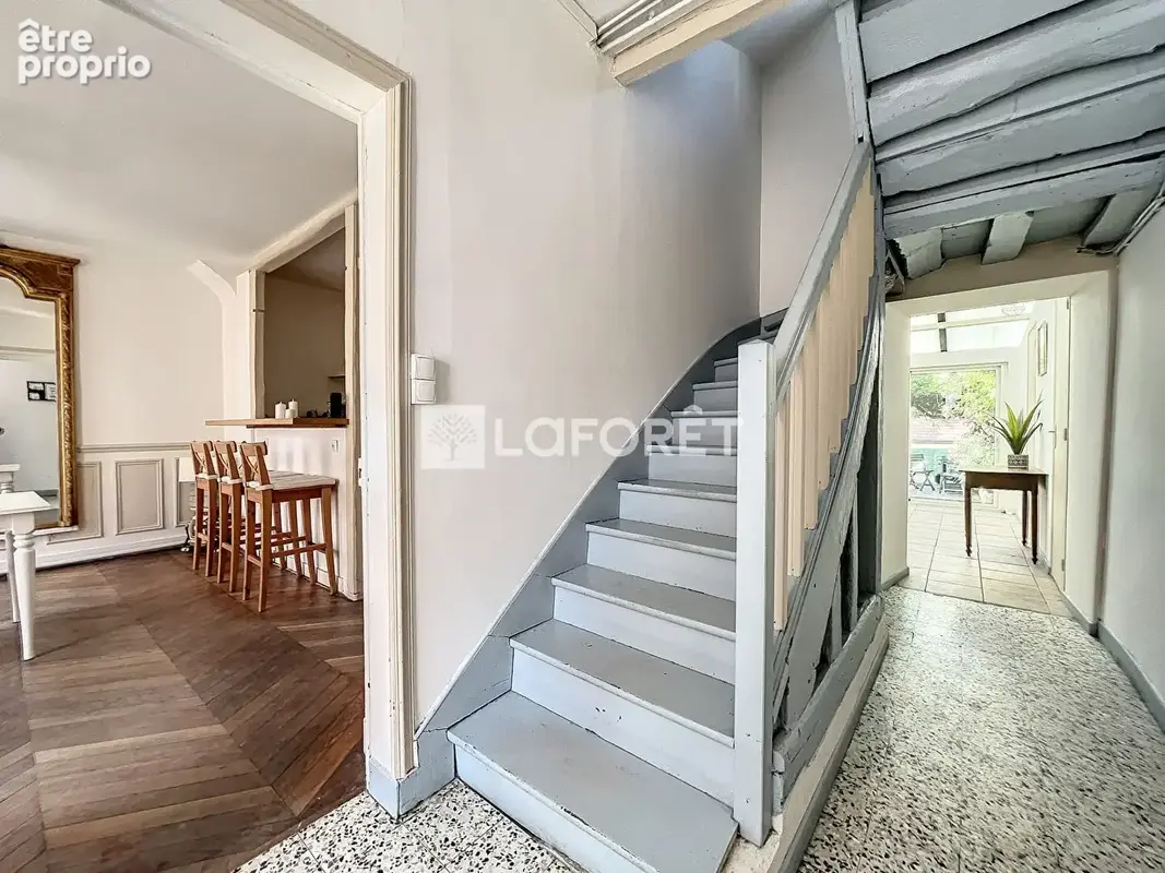Laforêt Luzarches - Exclusivité - Maison familiale de caractère avec jardin - Saint Martin Du Tertre 5 pièce(s) - photo 2