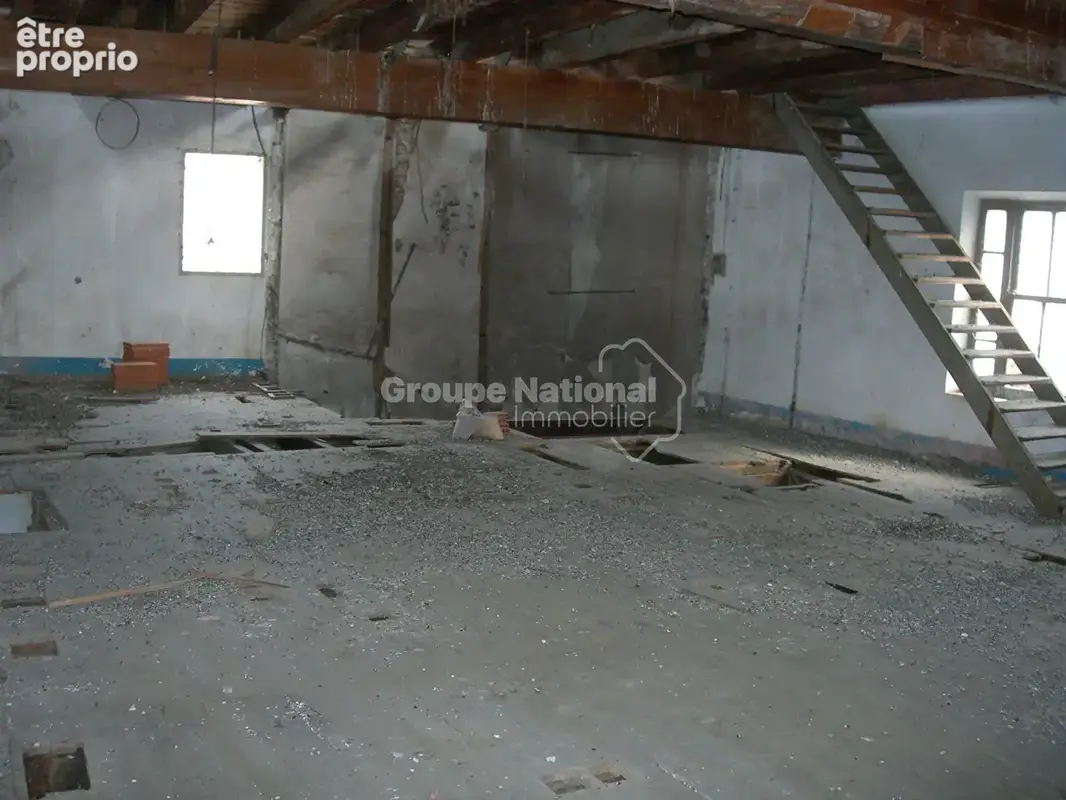 Courthezon a vendre. immeuble 463 m2- a fort potentiel. emplacement strategique - photo 5