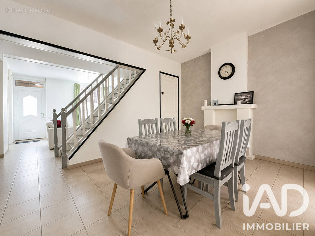 Photo 1 - Maison à DENAIN