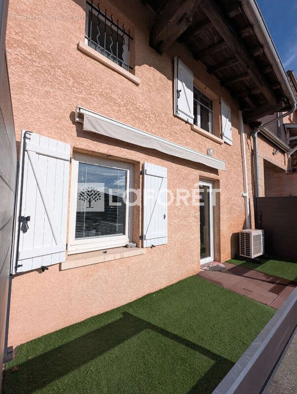 Maison à BELLEVILLE