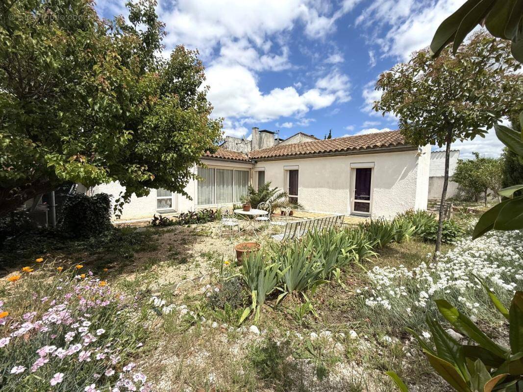 Maison à CAZILHAC