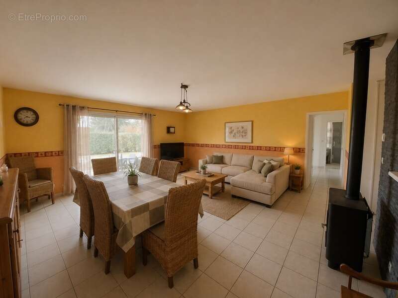 Pavillon de plain-pied 4 chambres – SAINT HILAIRE DU MAINE (53) - photo 4