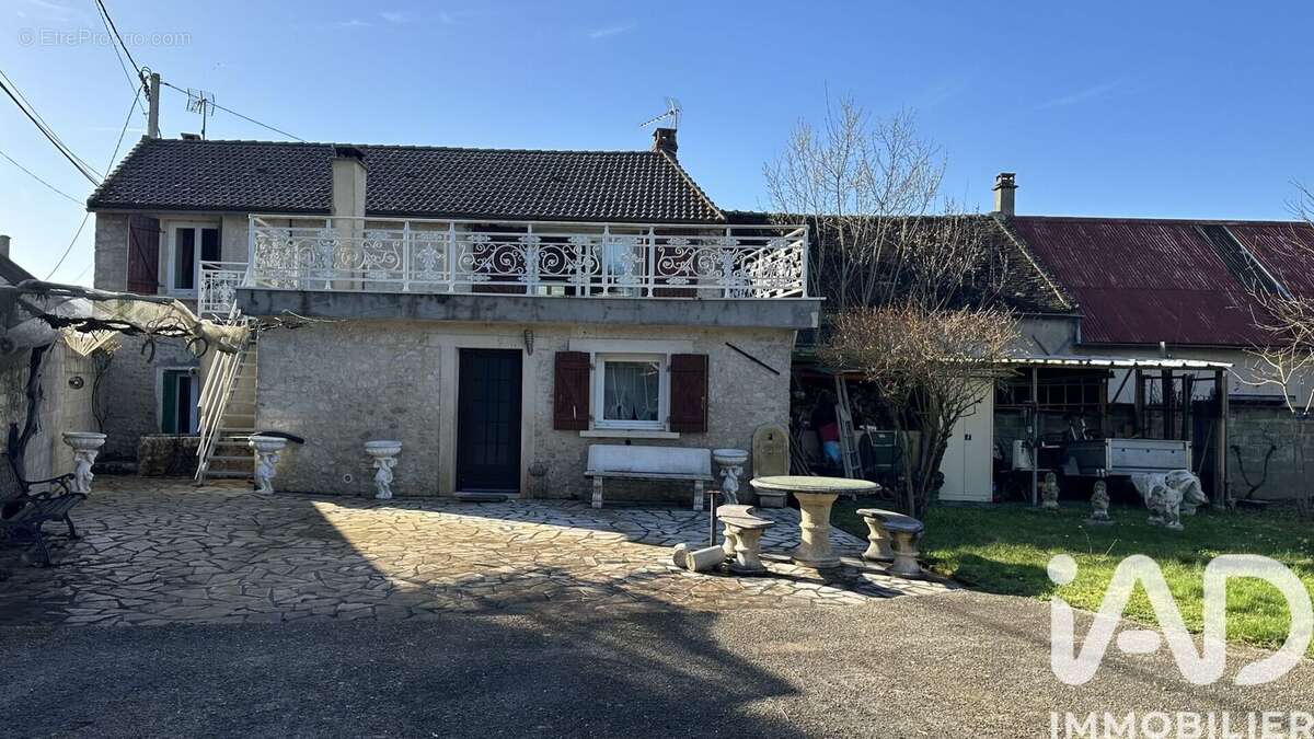 Maison 150 m² à Chenou  - photo 4