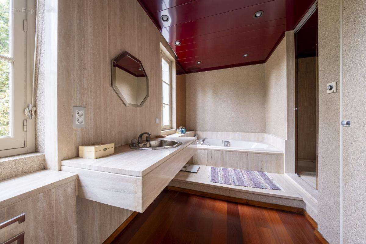 Maison à VILLENEUVE-D'OLMES