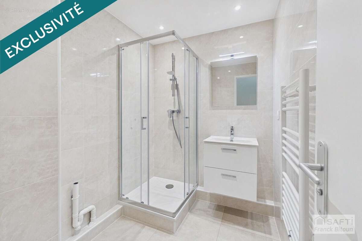 Photo 7 - Appartement à COURBEVOIE