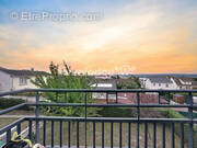 Appartement à CHANTELOUP-LES-VIGNES