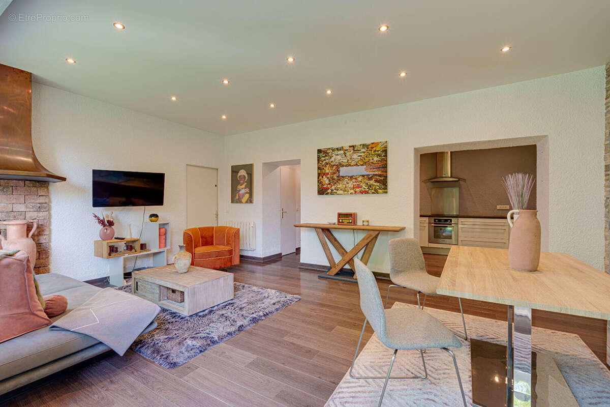 Appartement Evian Les Bains 2 pièces 55.72m² au calme et proche centre-ville - photo 13