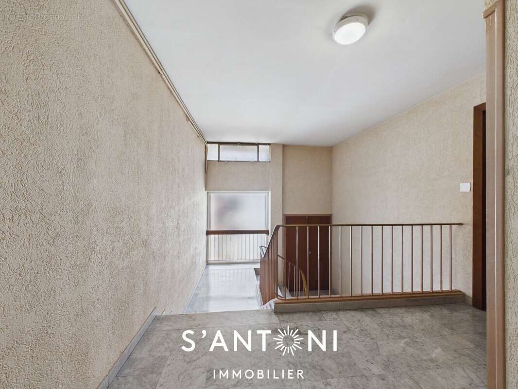 Appartement à BEZIERS