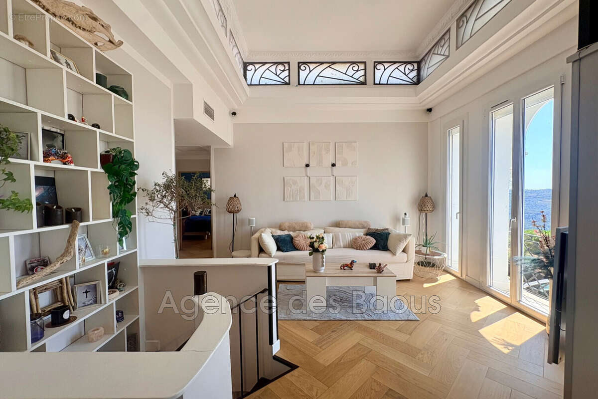 Maison 145 m² à Gattieres  - photo 2