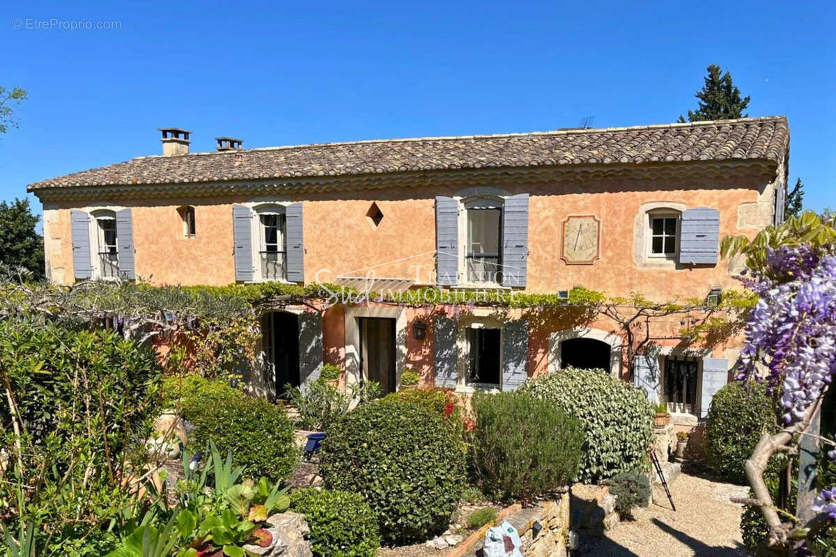 Maison à SAINT-ETIENNE-DU-GRES