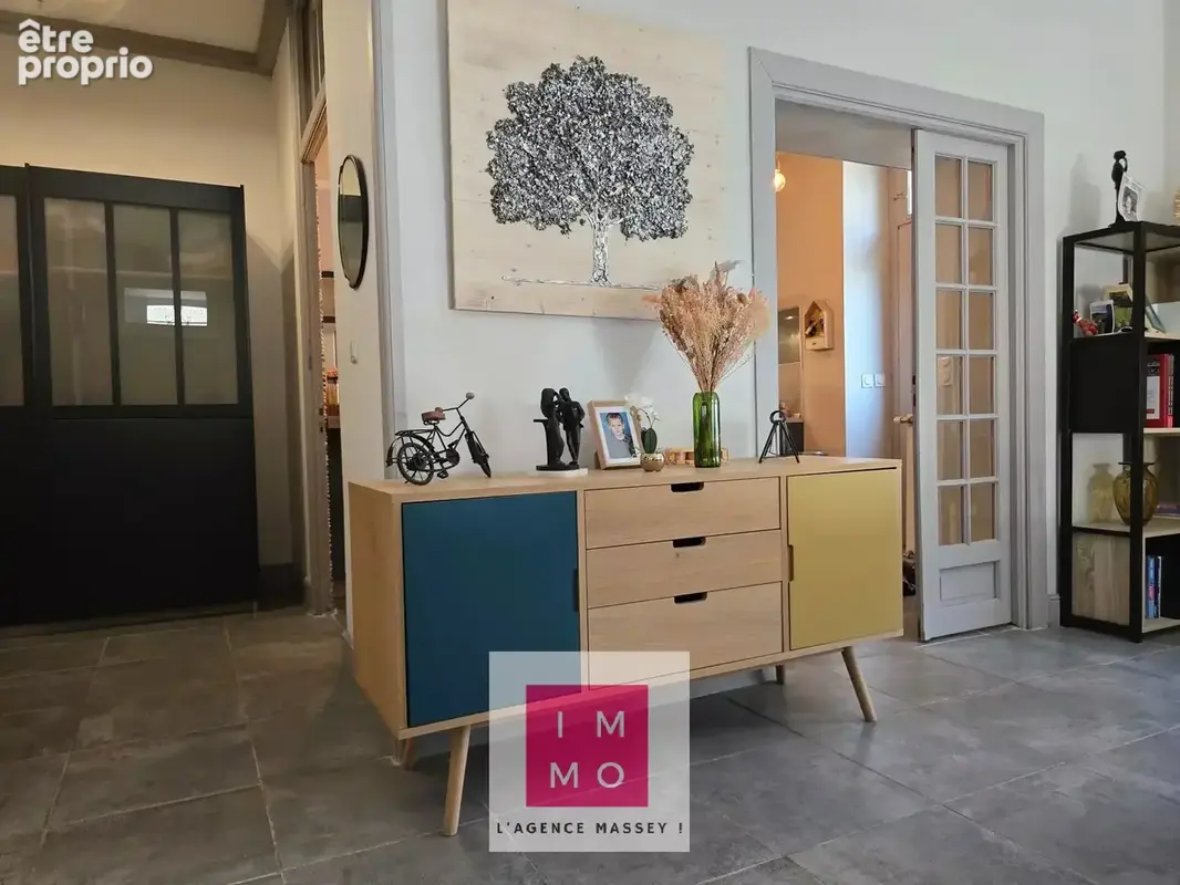 TARBES – Grand duplex de caractère, 4 chambres, terrasse, garage 26m² et parking - photo 10