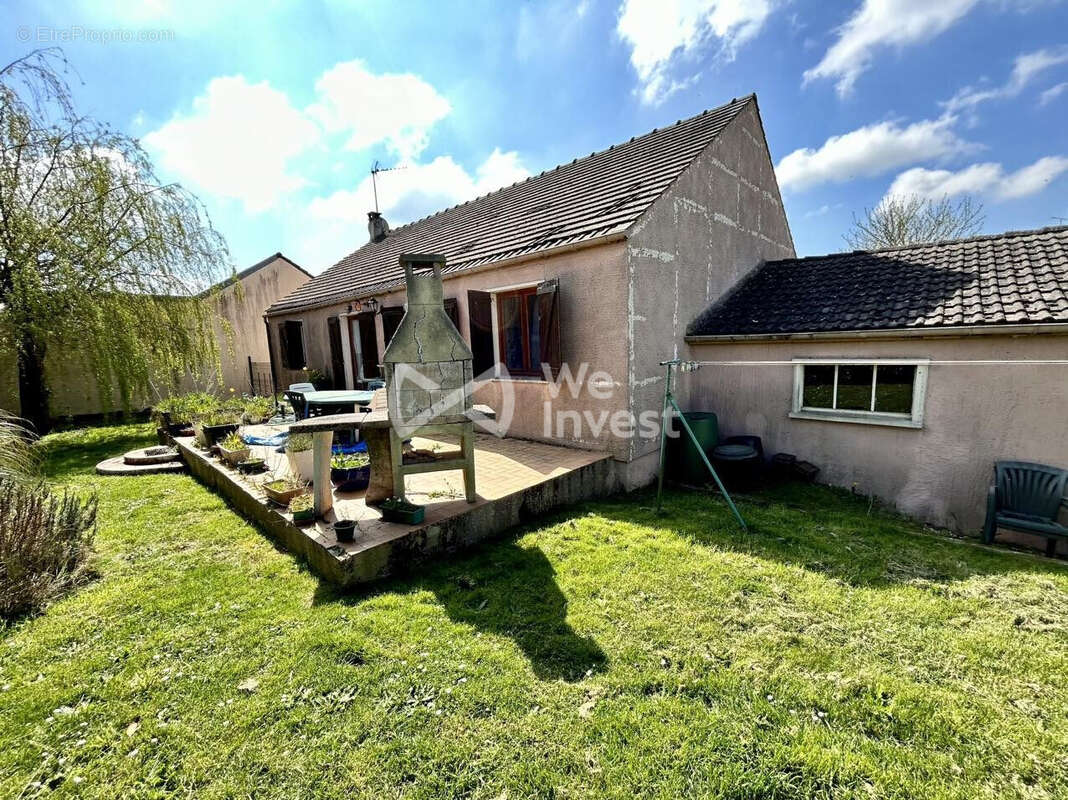 Maison à CHOISY-EN-BRIE
