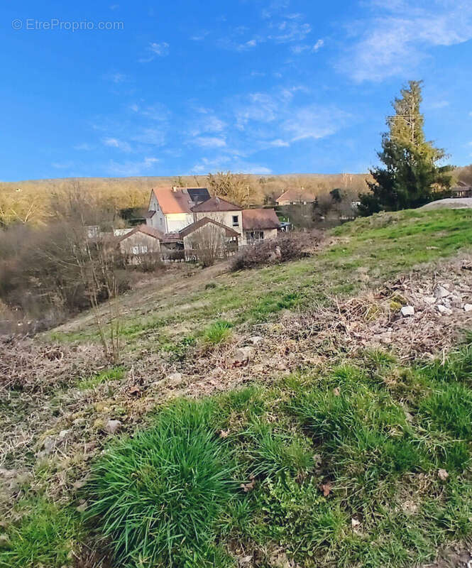 Terrain à CHARNAY