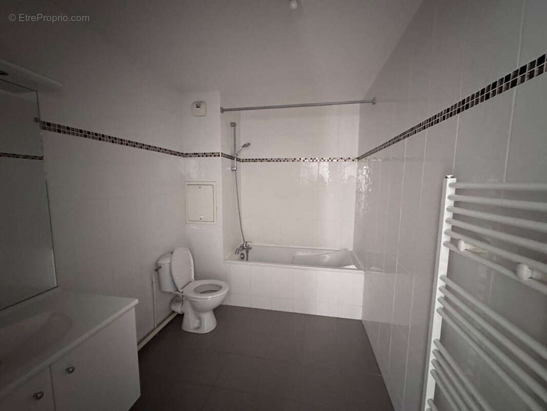 Appartement à CHAVILLE