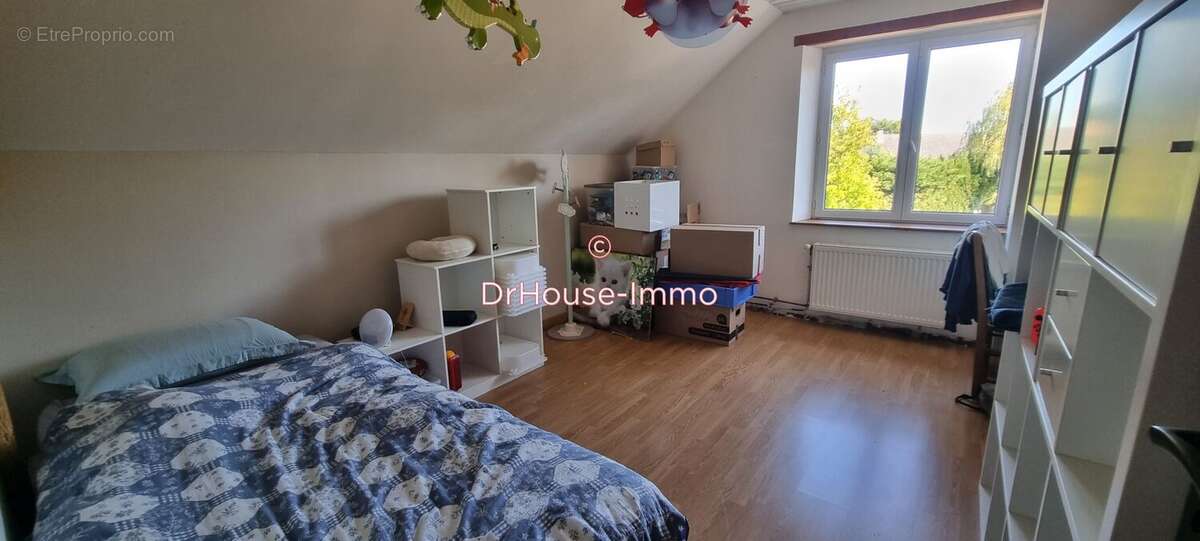 Maison à LA CHAPELLE-SUR-AVEYRON