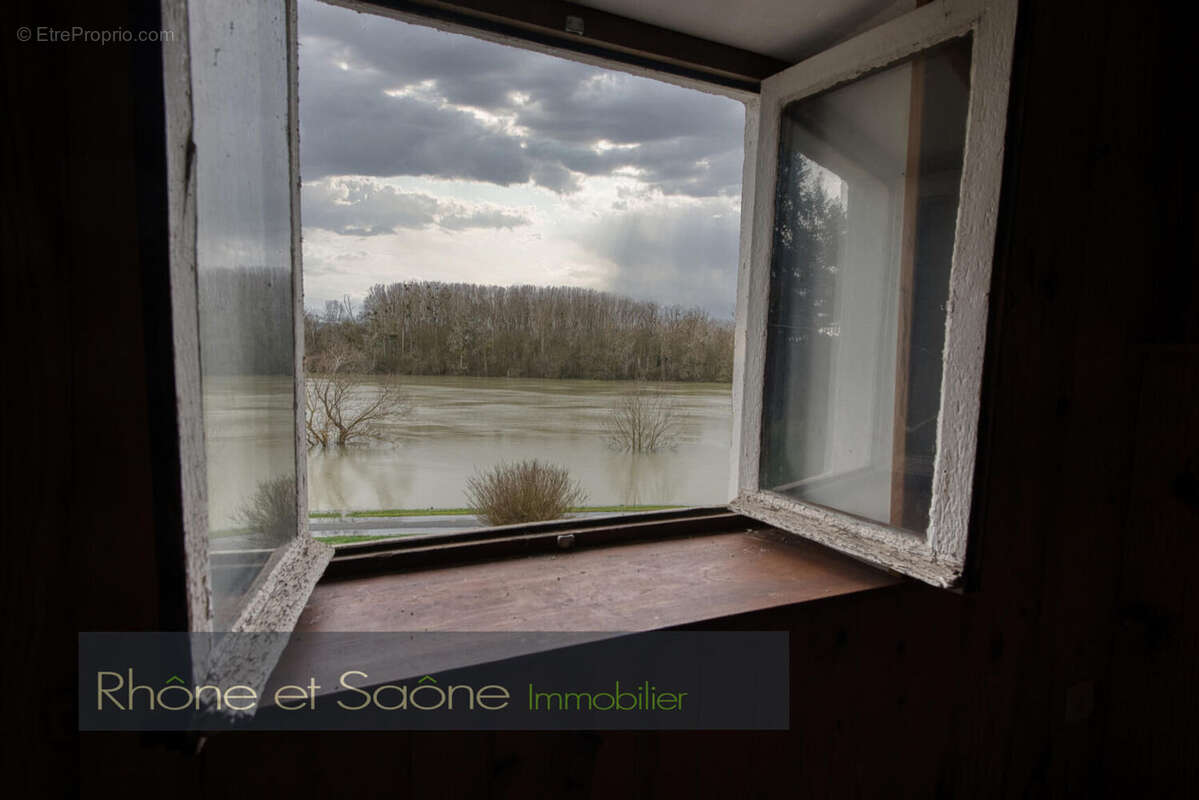 Photo 4 - Appartement à MONTMERLE-SUR-SAONE