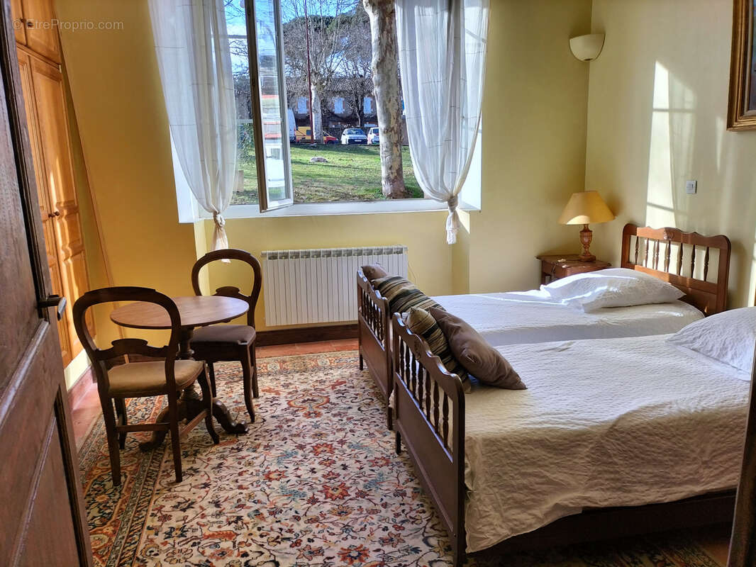 Maison à VILLEFRANCHE