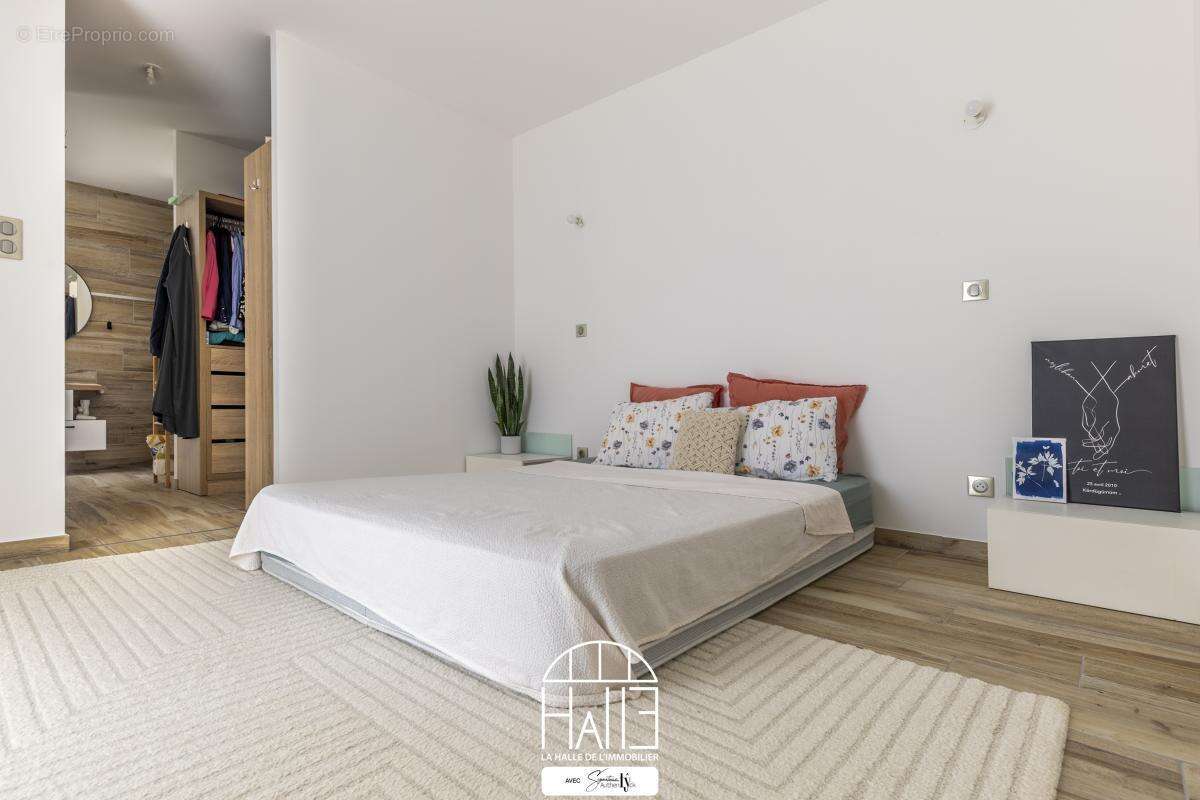 Maison 221 m² à Chateauroux  - photo 9