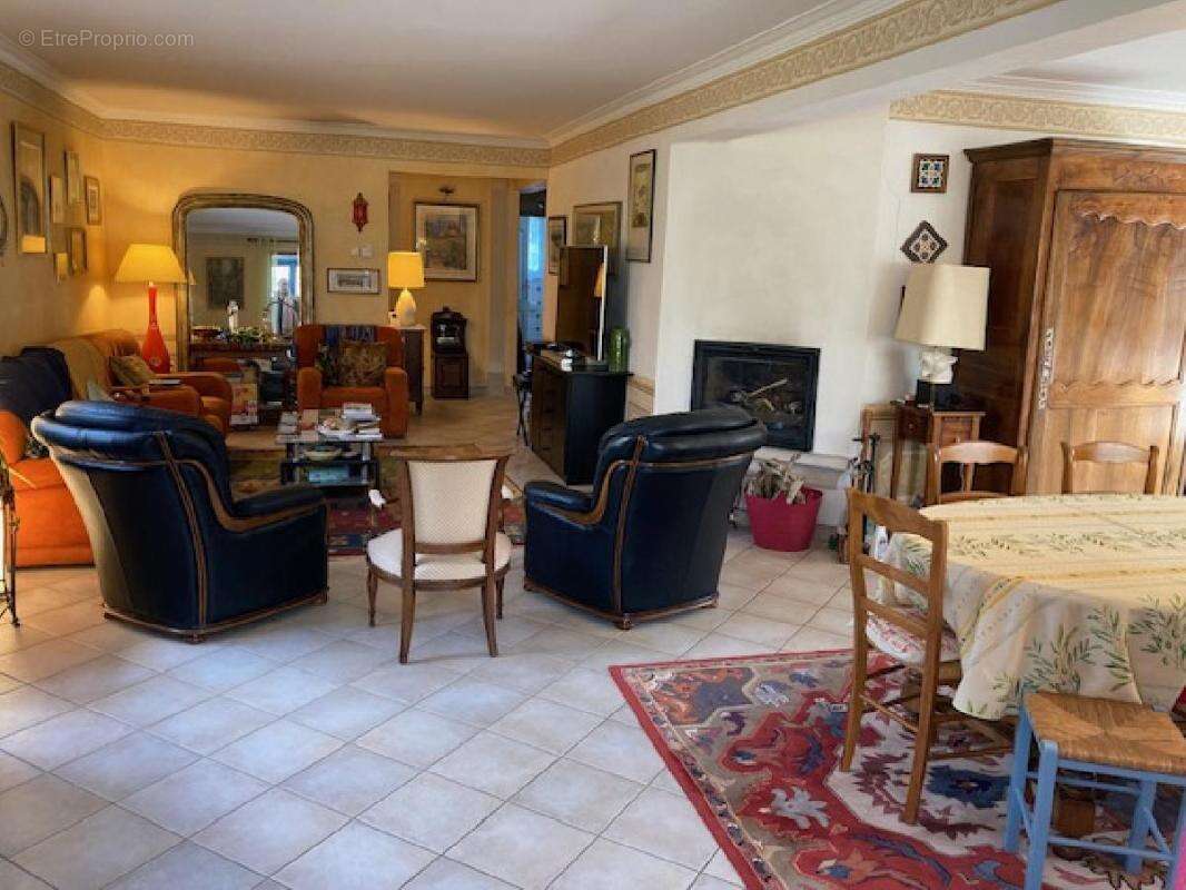 Maison à SAINT-DENIS-D'AUTHOU