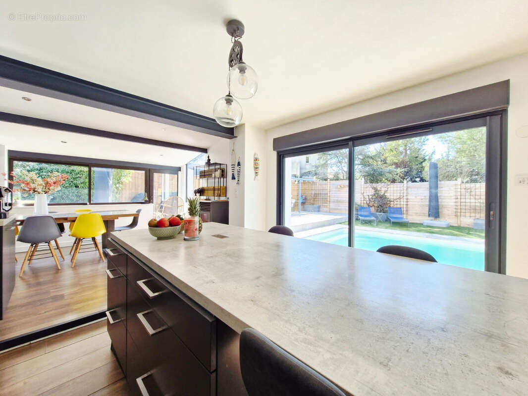 Maison à SUSSARGUES