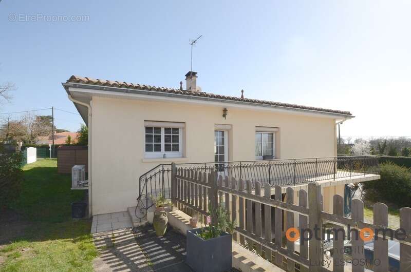 Maison à ABZAC