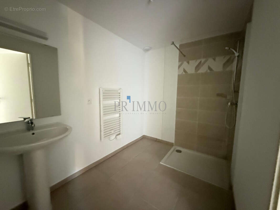 Appartement à TARADEAU
