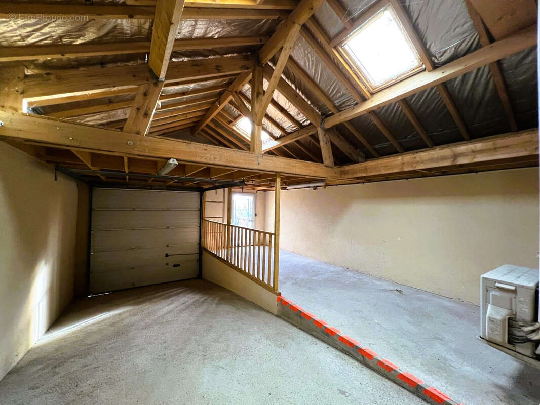 Maison à BARJOUVILLE