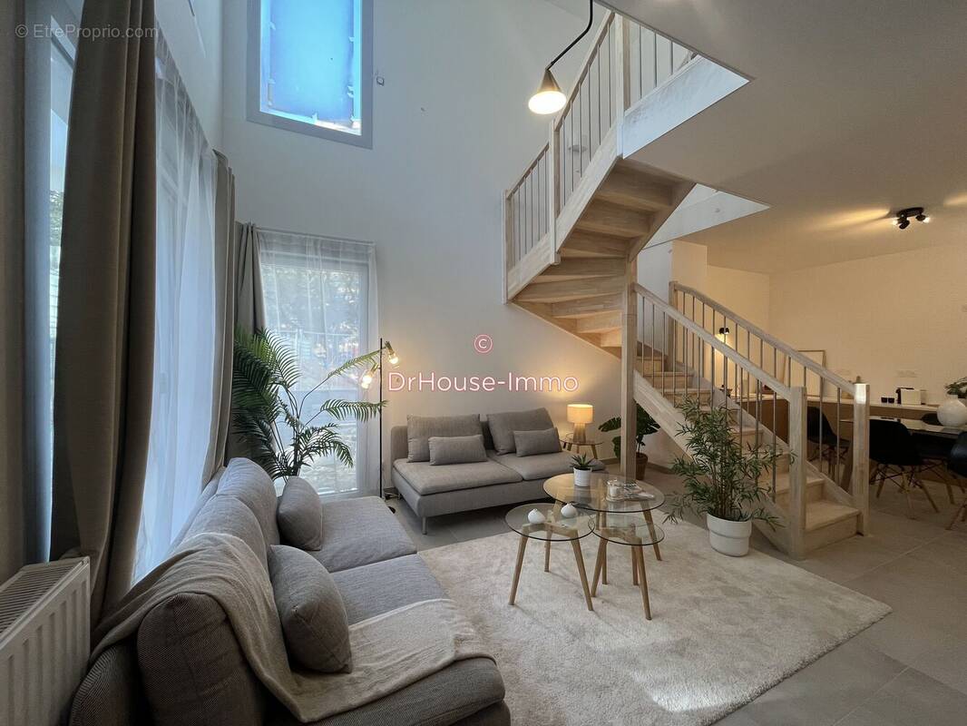 Appartement à MARSEILLE-10E