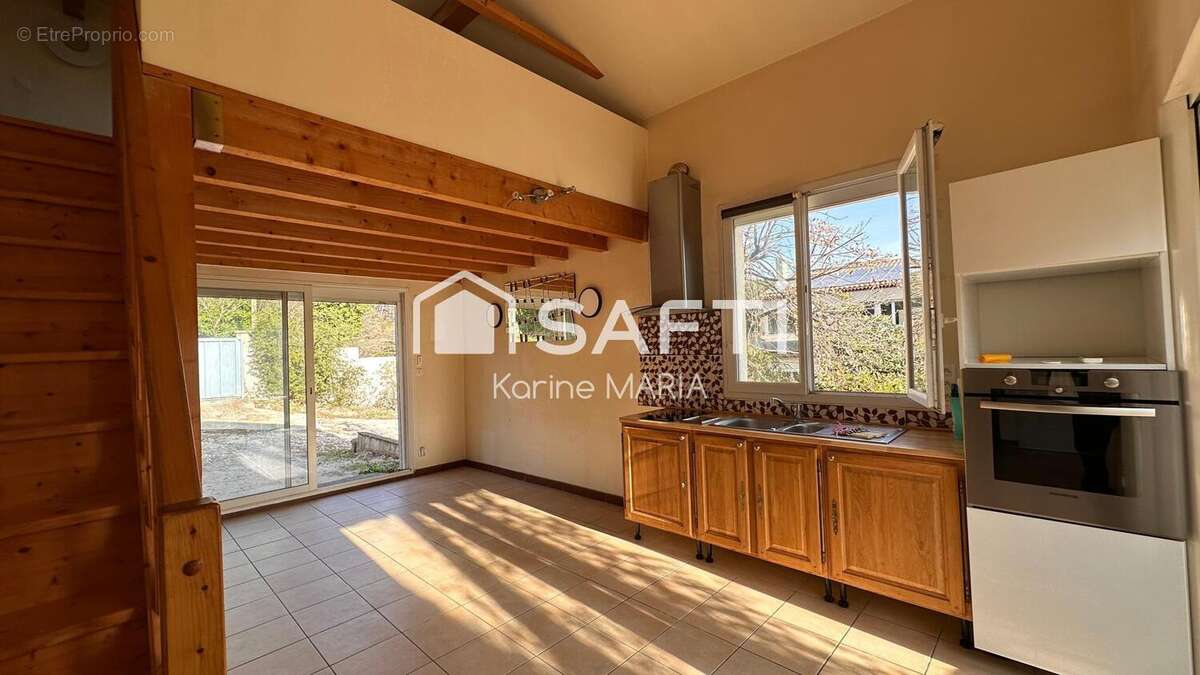 Photo 2 - Maison à AUBAGNE