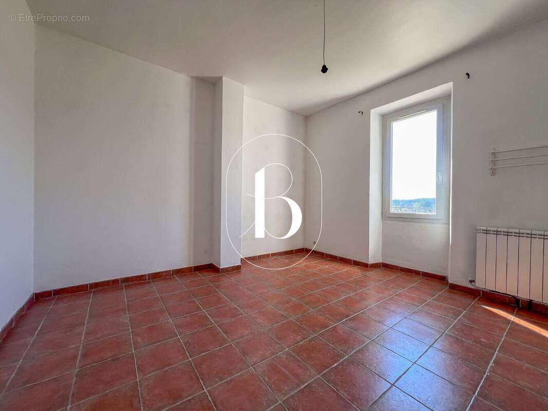 Maison à GOUDARGUES