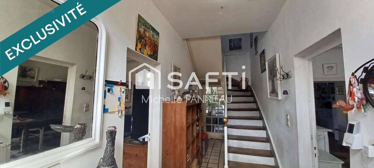 Maison 110 m² à Mayet  - photo 3