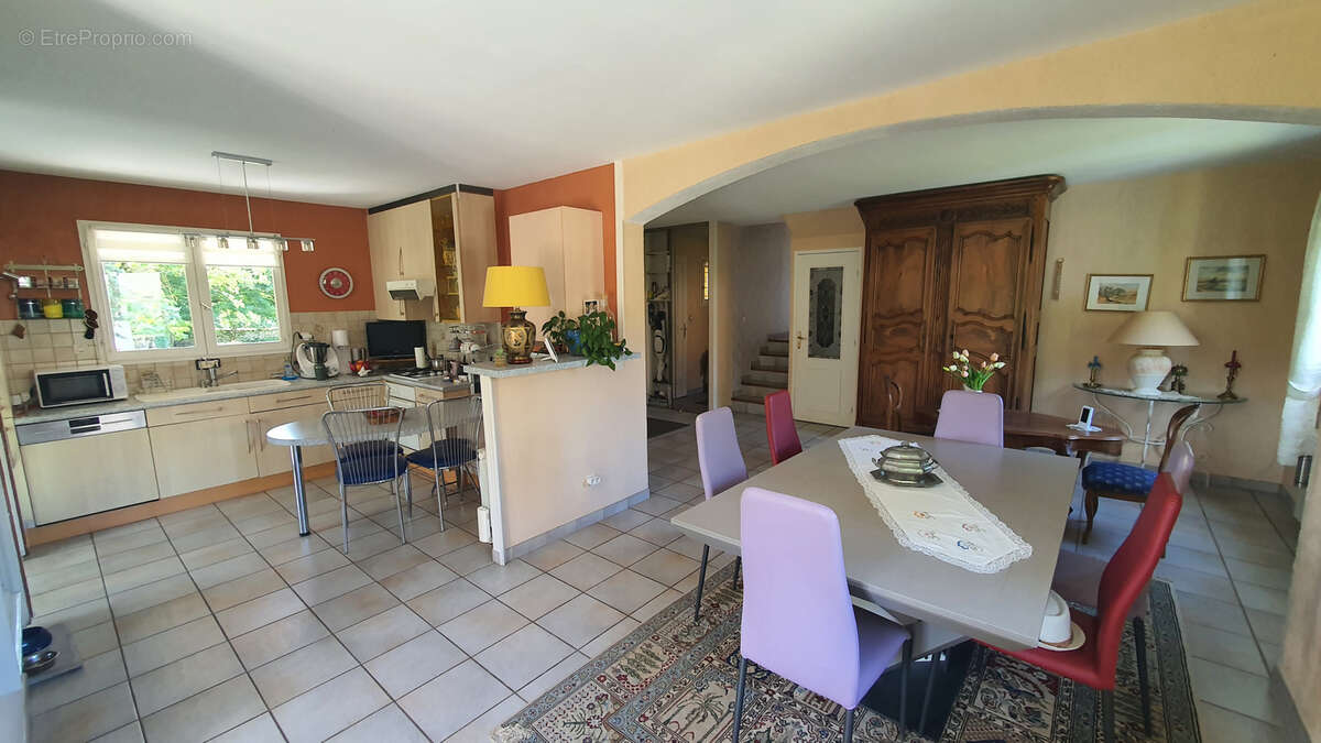 Maison à CHOZEAU