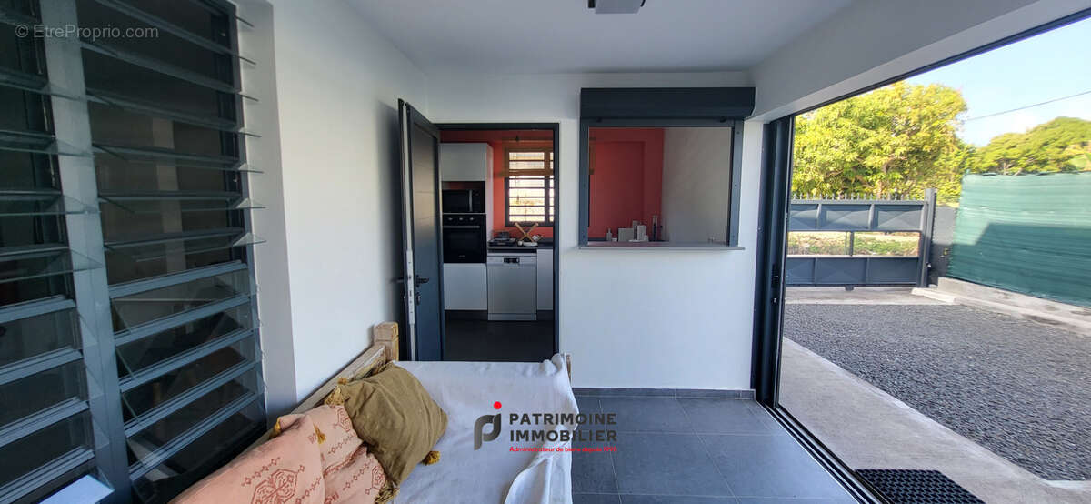 Appartement à LE MOULE