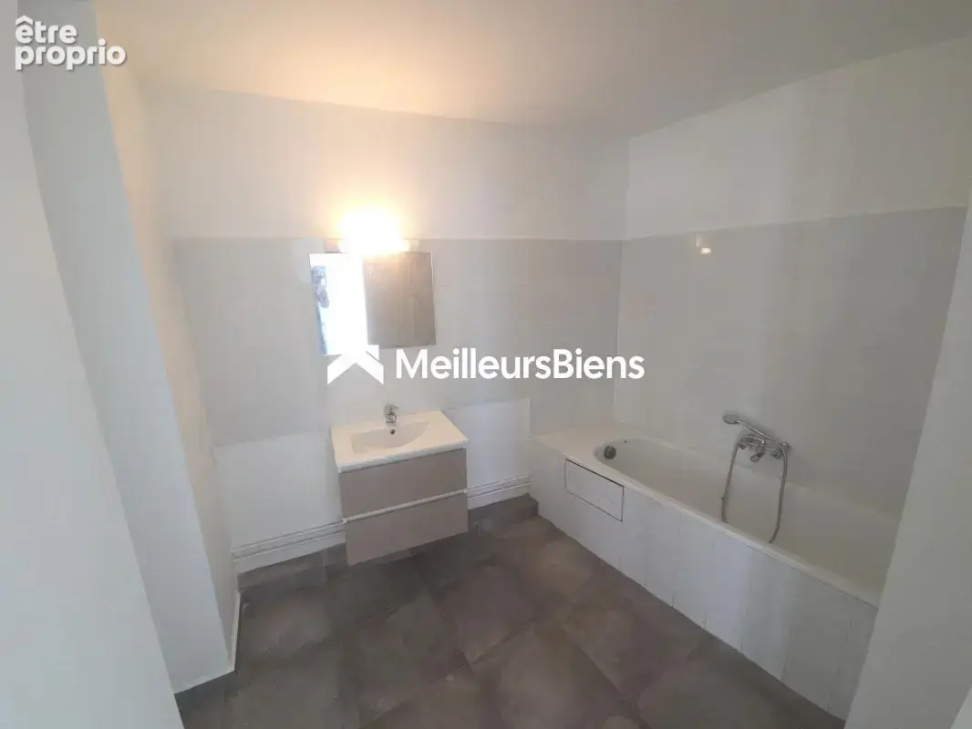 Appartement 2 pièces de 47 m² avec terrasse vue mer à Pointe-à-Pitre - photo 7