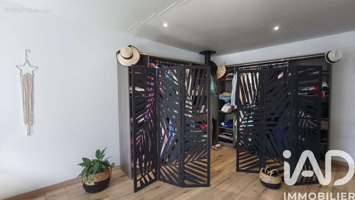 Maison 111 m² à Retournac  - photo 9