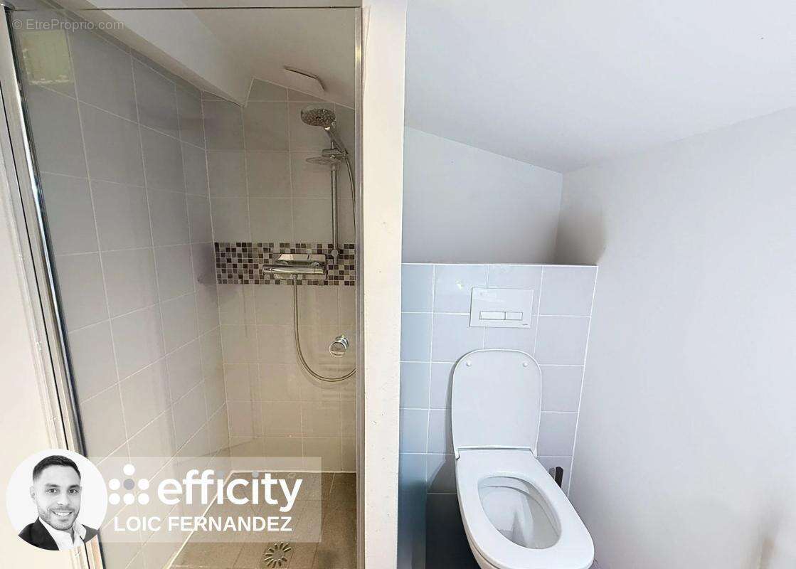 Appartement à DECINES-CHARPIEU