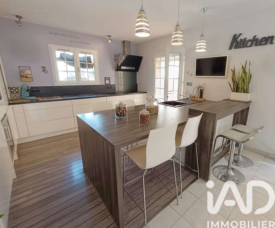 Photo 5 - Maison à UCHAUD