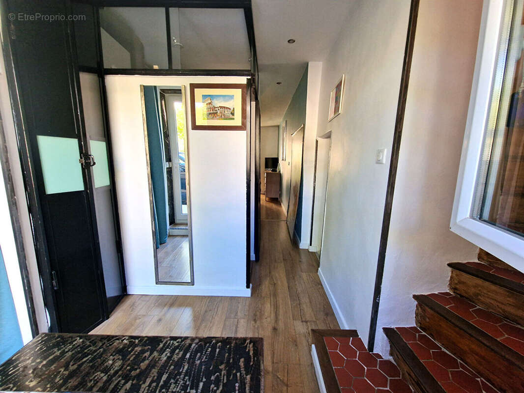 Appartement à MARSEILLE-12E