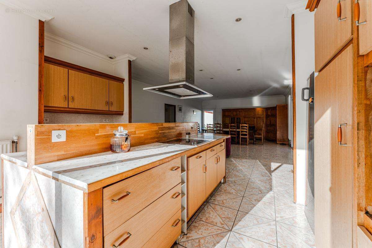 Maison à GUJAN-MESTRAS