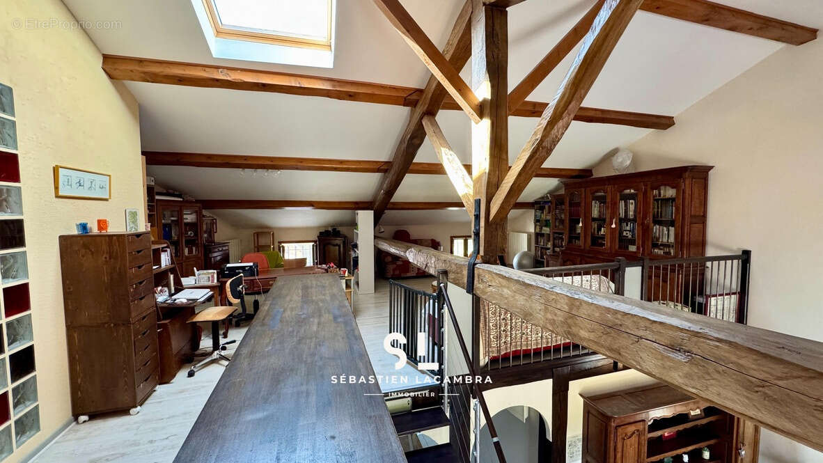 Maison à LISLE-SUR-TARN