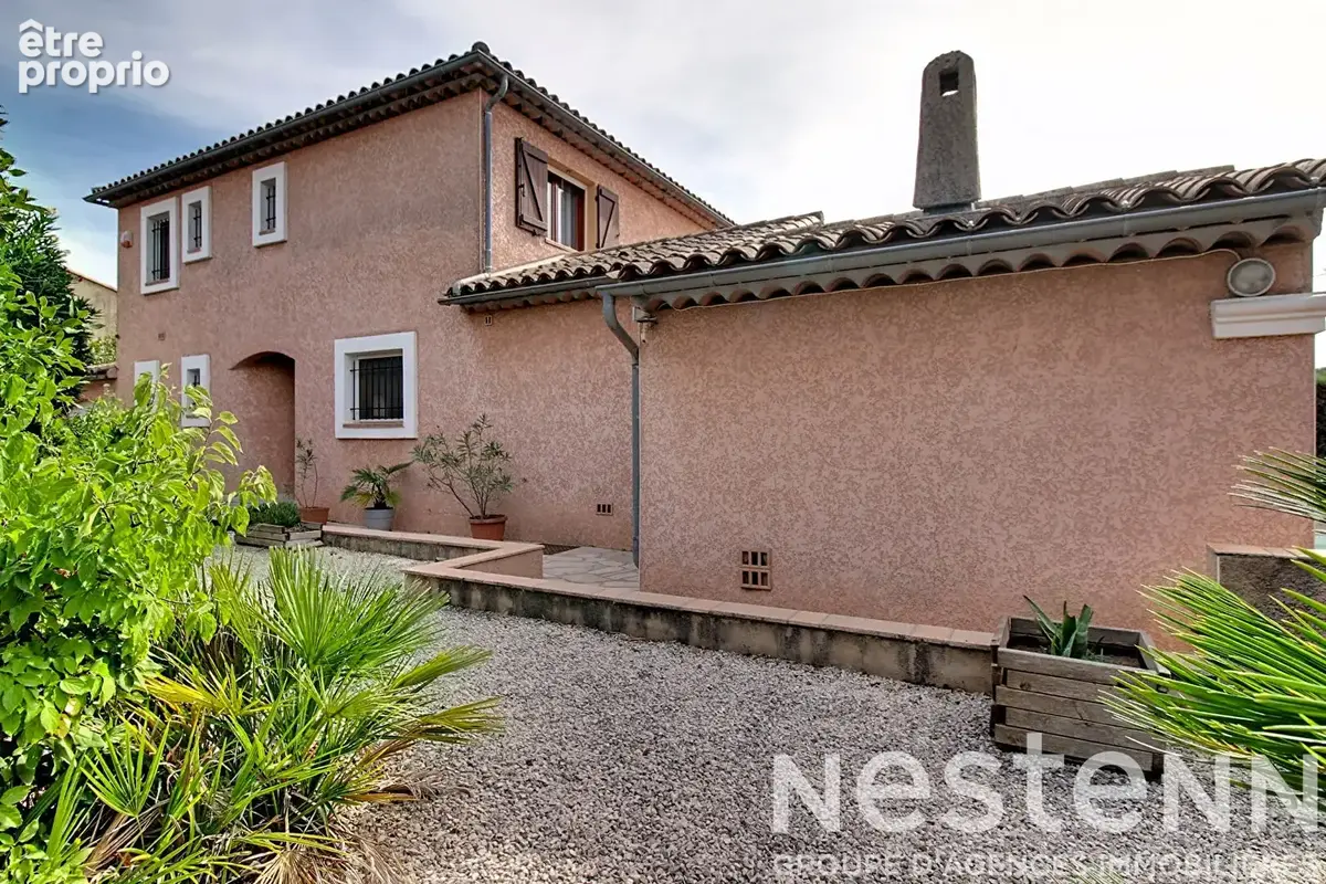 A VENDRE - Maison Vidauban 5 pièces 123m2, piscine , garage  , sous sol  et cave. - photo 22