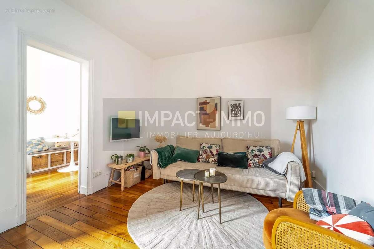 Appartement à SURESNES