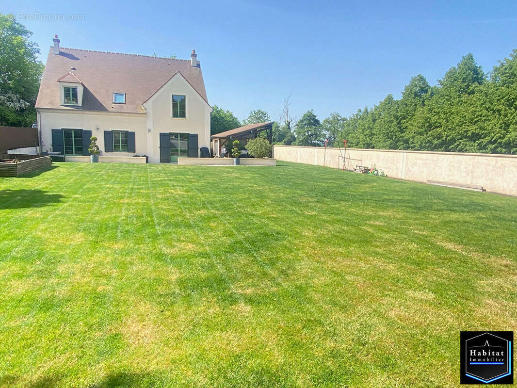 Maison à DAMMARTIN-EN-GOELE