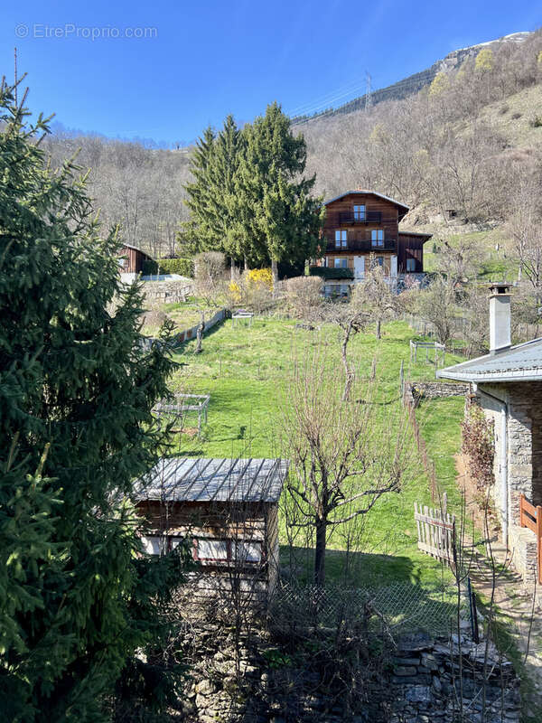 Villaroland, maison de village entièrement rénovée avec jardin - photo 12