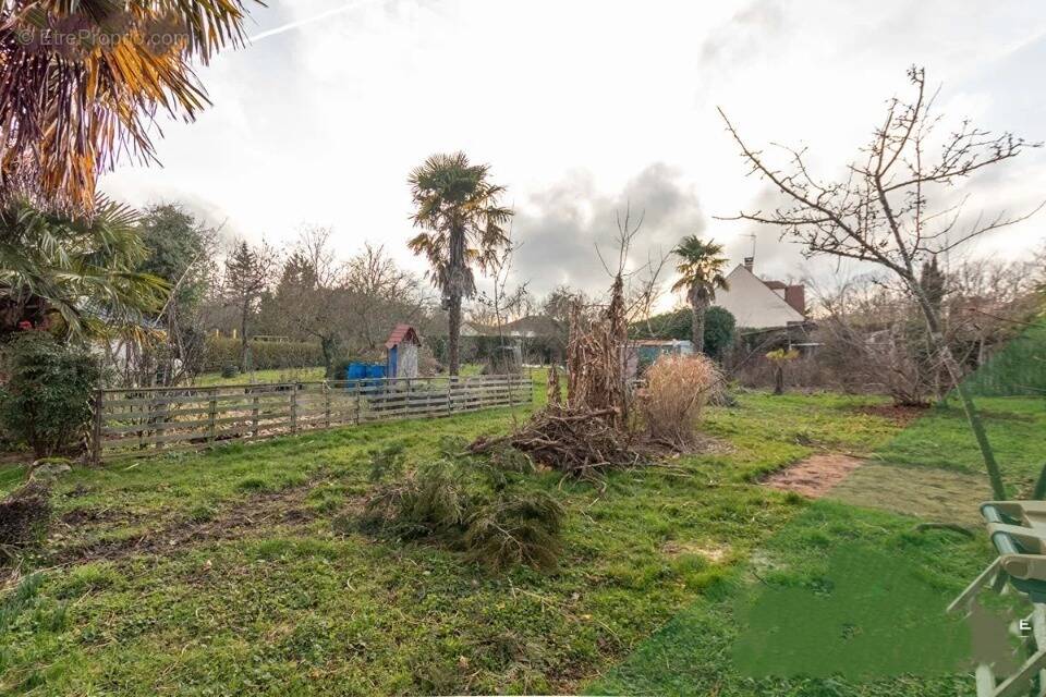 Terrain à TRIEL-SUR-SEINE