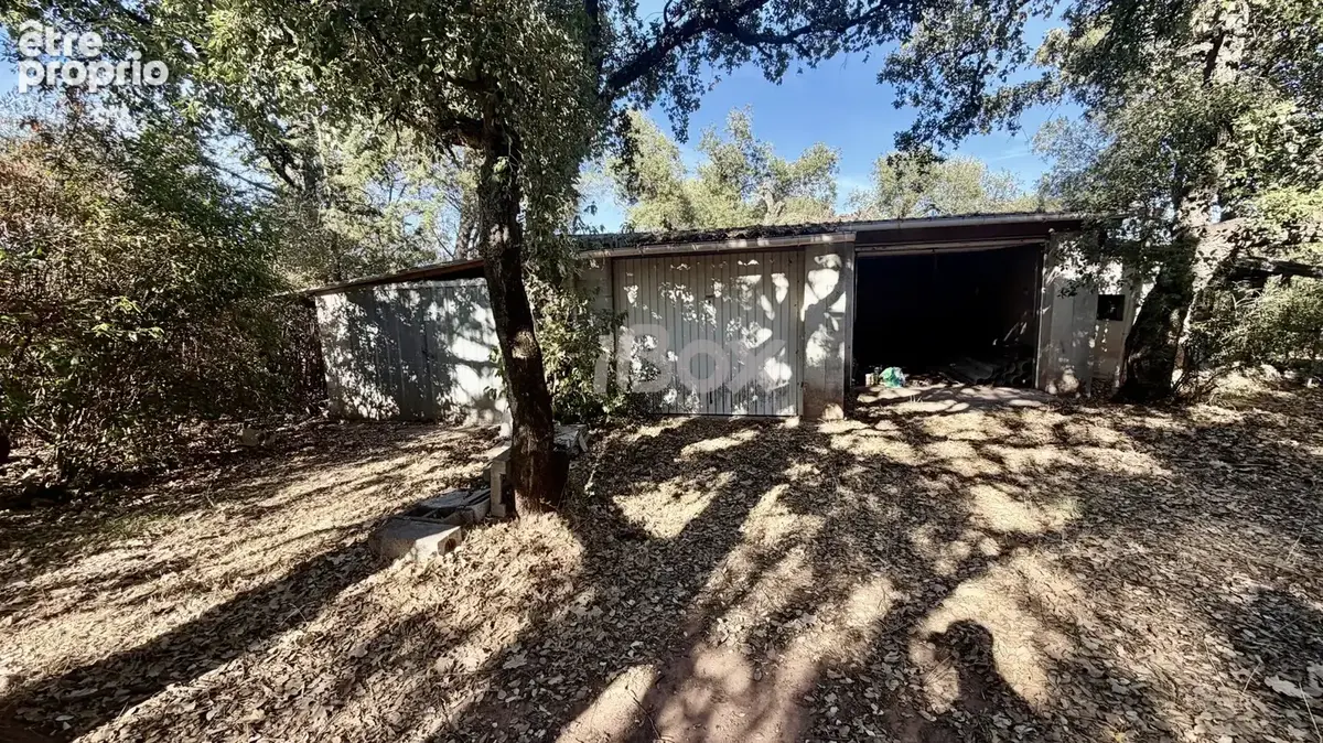 GONFARON- Maison sur un terrain de 16 000m2, nombreuses dépendances - photo 22