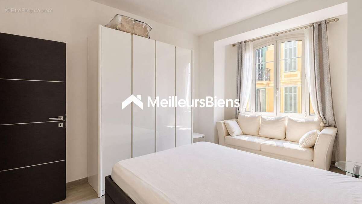 Appartement à BEAUSOLEIL